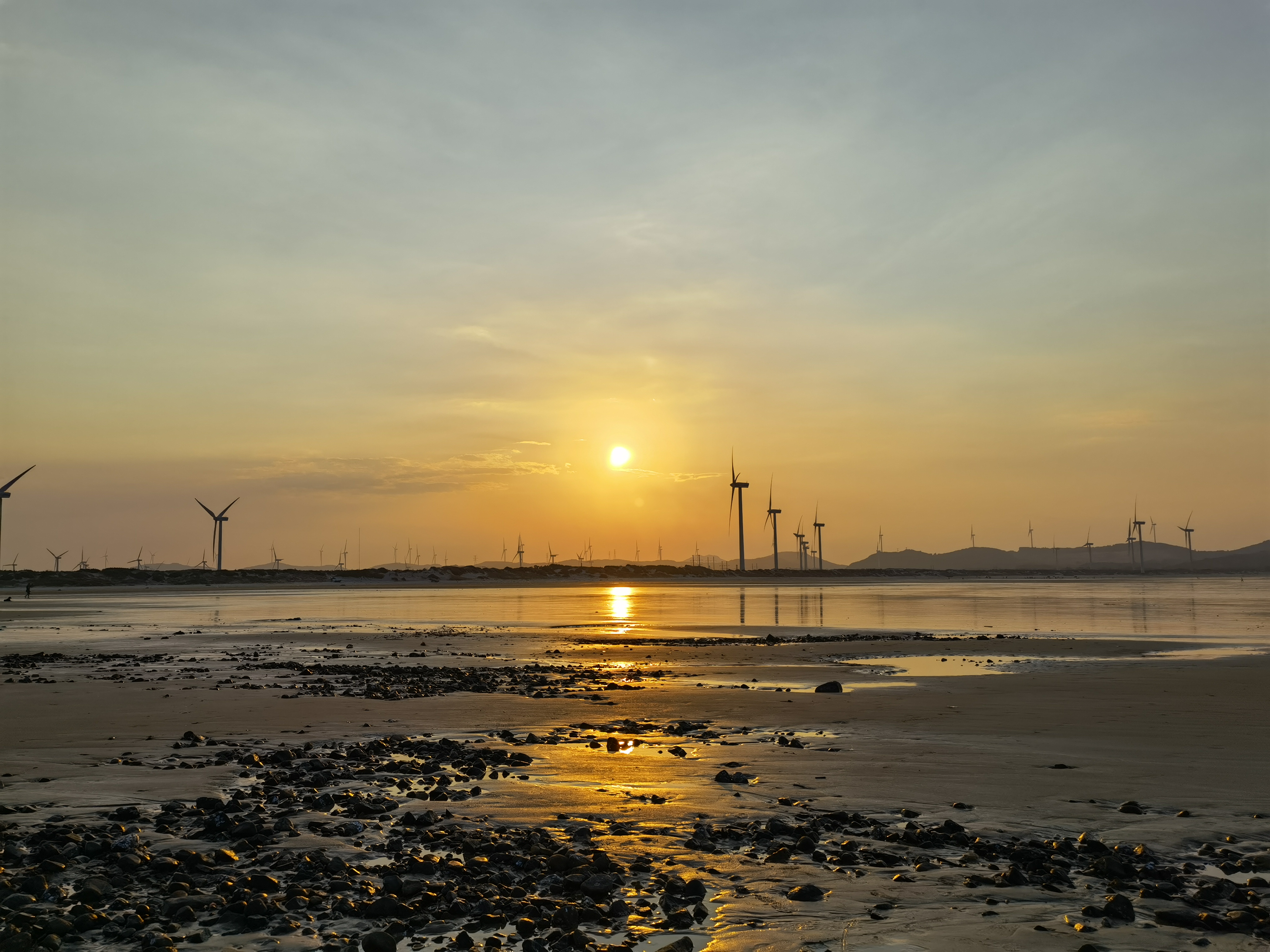 美国2025年的服装进口订单都分到了哪些国家？